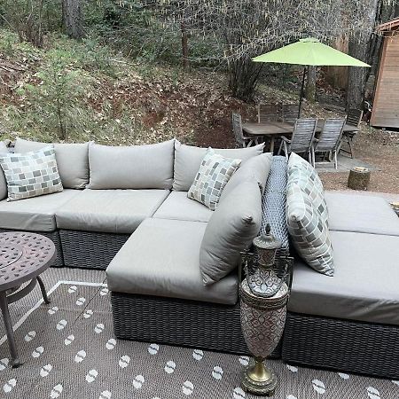 A Lovely Cabin House At Way Woods Retreat With Outdoor Hot Tub! - By Sacred Hub Mgmt Foresthill Exterior photo